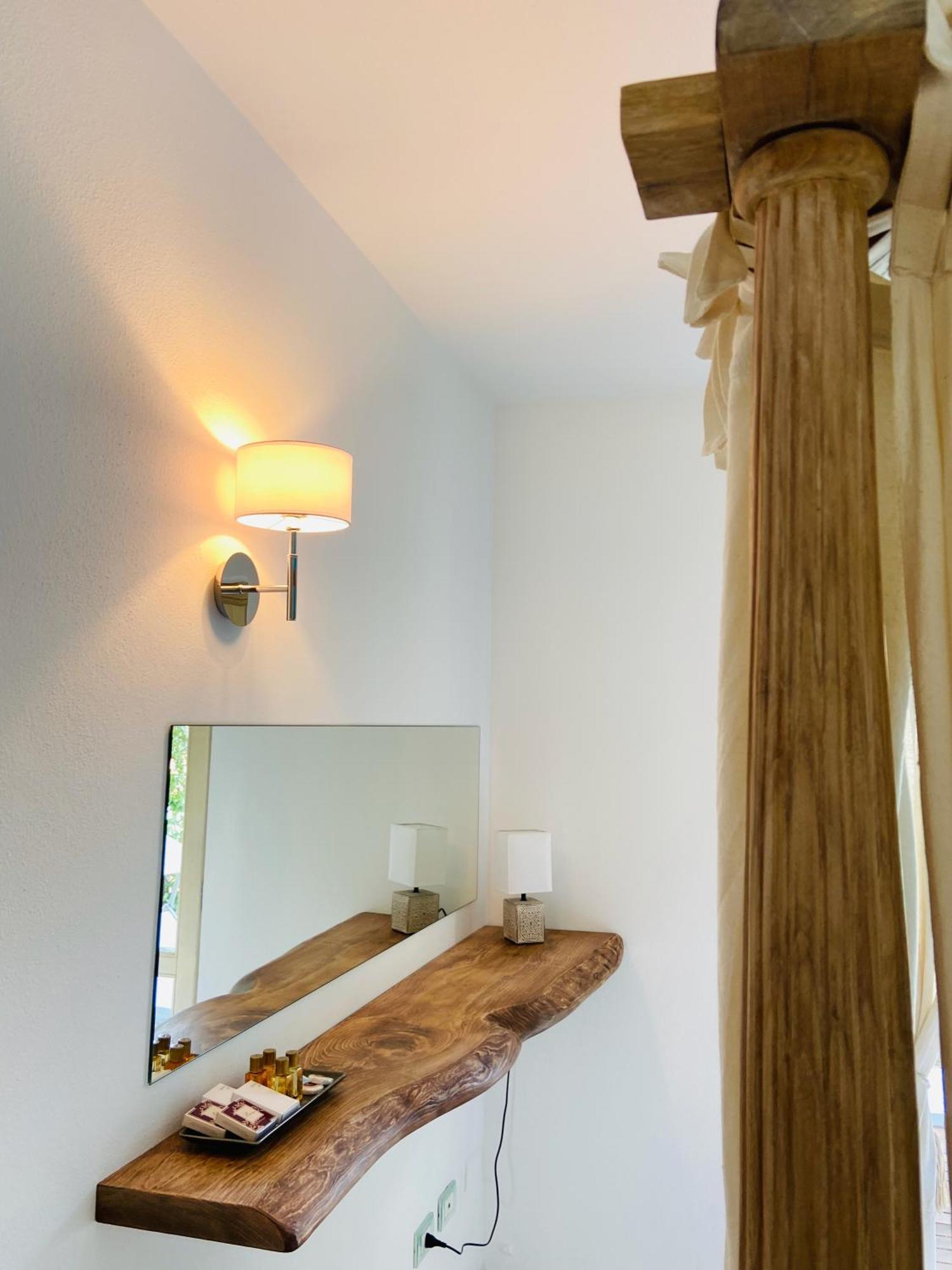 Lotus Wellness Apartment - Resort Ginestre - Palau - Sardinia Εξωτερικό φωτογραφία